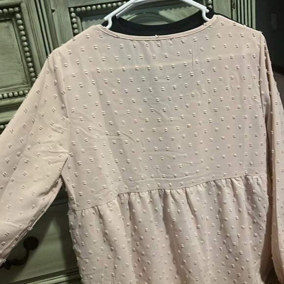 SHEIN Top - Picture 4 of 5